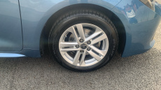 Toyota Corolla 1.8 VVT-i Hybrid Icon 5dr CVT Hybrid Estate